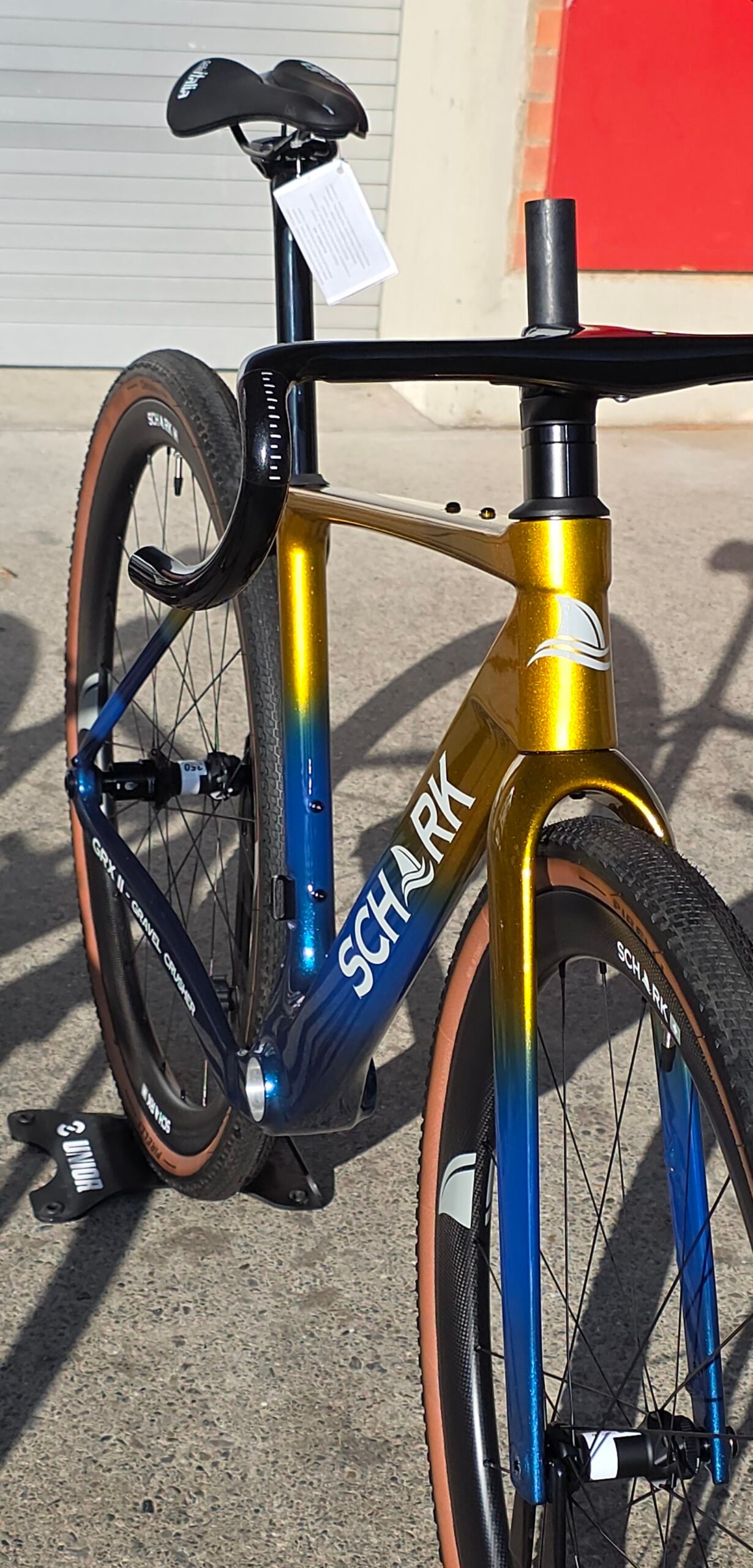 Gold-Blue Gravel Real Pic2